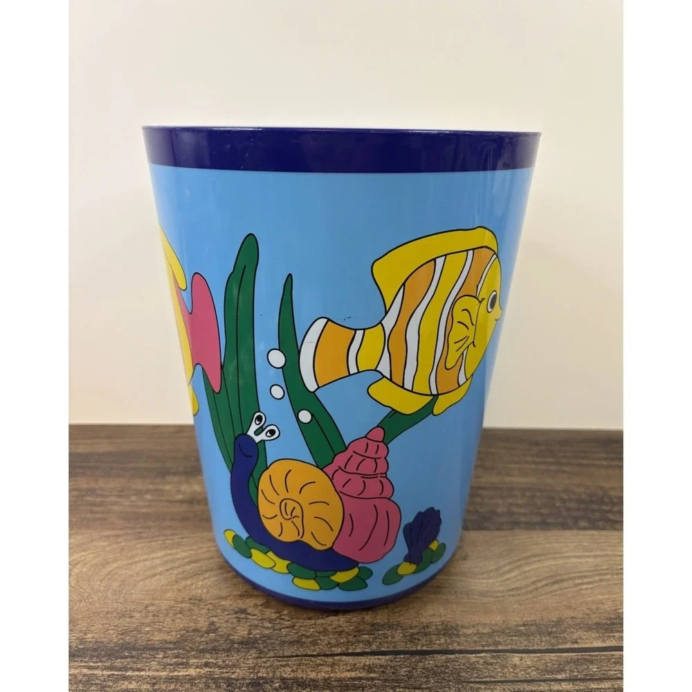 Vintage Fish Ocean Trash Can Plastic Retro Wastebasket Garbage Starfish